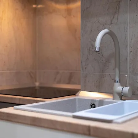 Apartman Plantak, Novo, Wi-fi, Terasa, Parking Zadar